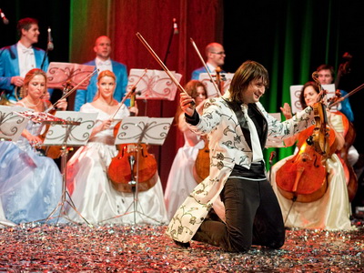 Bečki Štraus orkestar u Areni