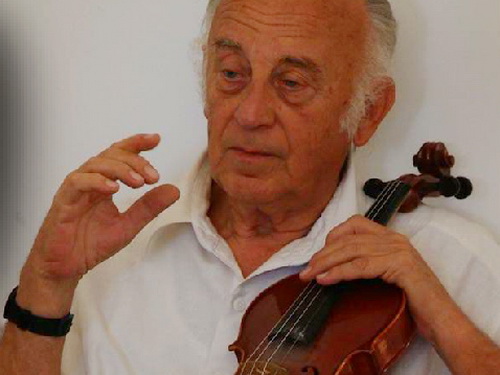 Preminuo violinista i profesor Dejan Mihailović