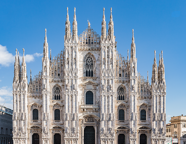 Bočeli uživo iz prazne Duomo katedrale u Milanu
