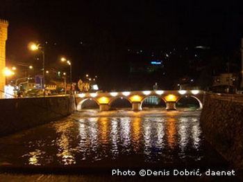 Sarajevski doček ispred Večne vatre